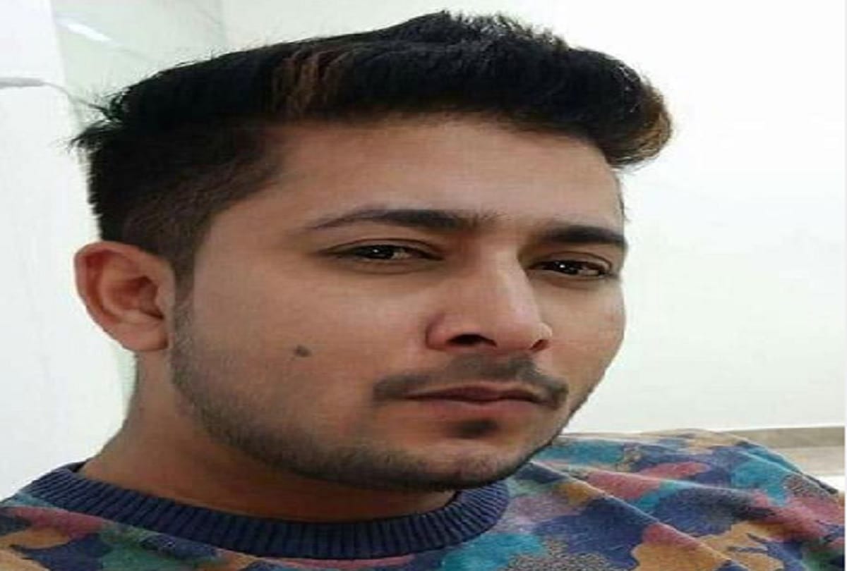 constable threatened the encounter to carpenter in ghaziabad