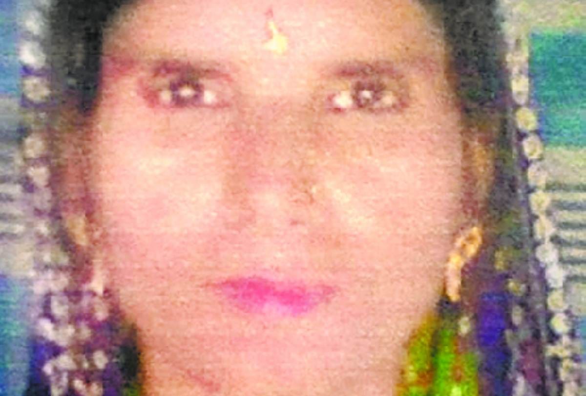 a lady brutally killed in sitapur