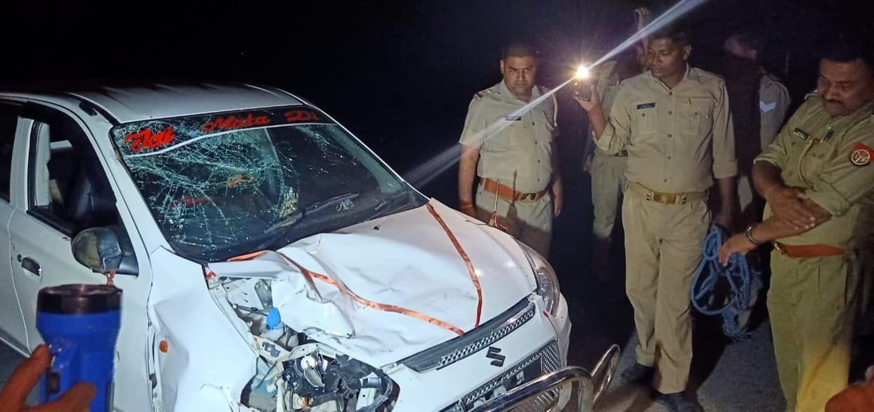 बाइक और कार सवार लोगों के बीच ताबडतोड फायरिंग, दो युवकों की मौत