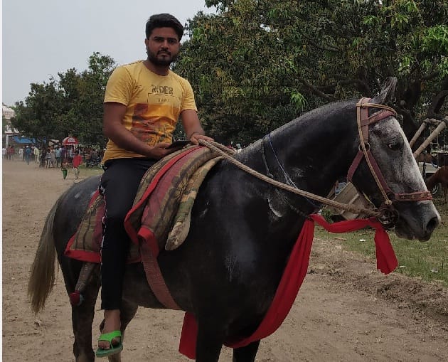 The likes of dacoits were the horses of the Nakhasa market