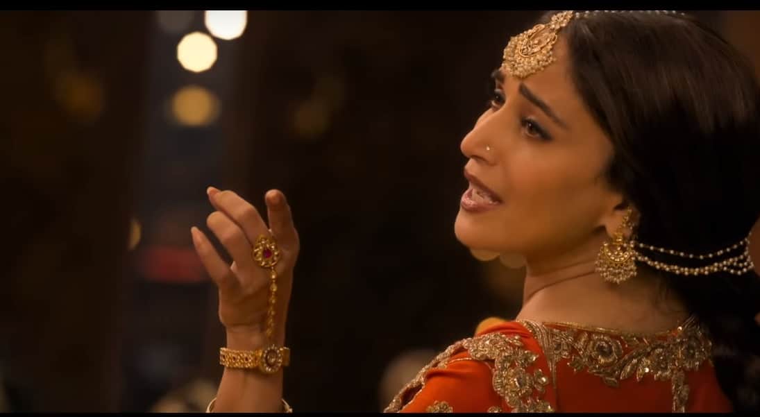 madhuri dikshit upcoming movie kalank song digital review