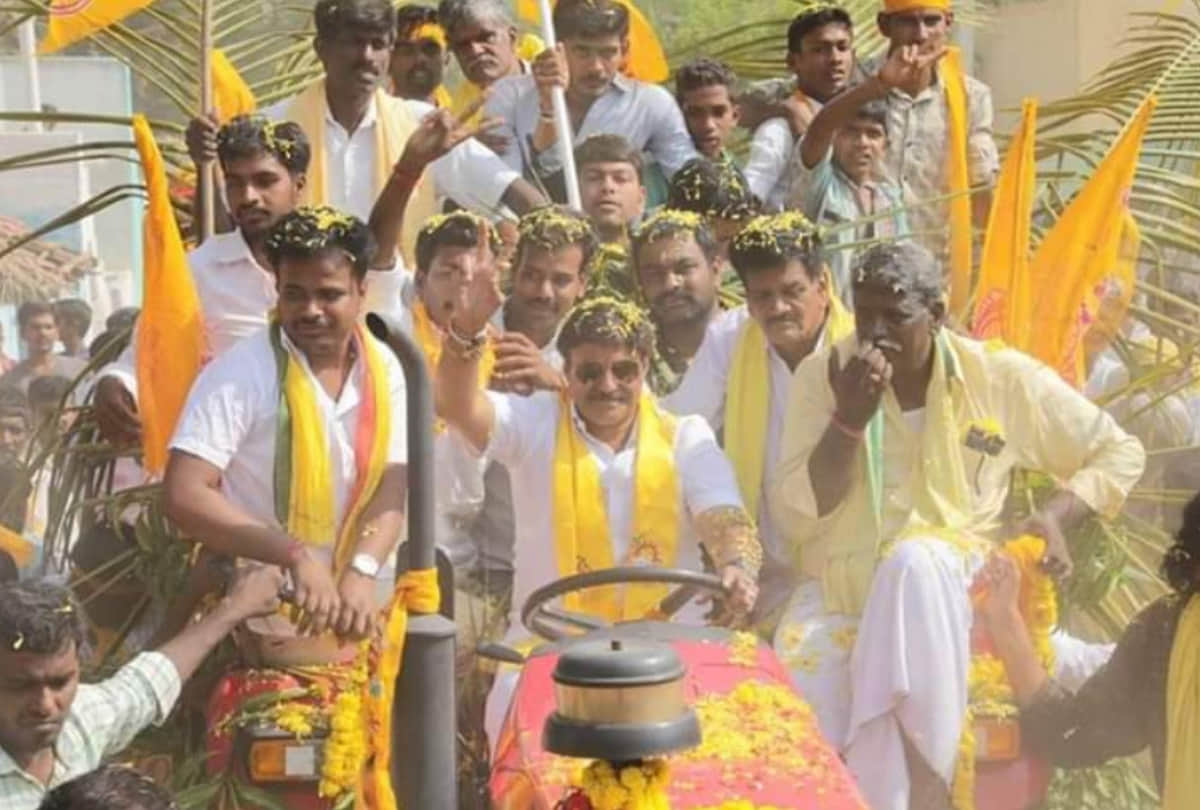 south actor nandamuri balakrishna thrashes his own party worker