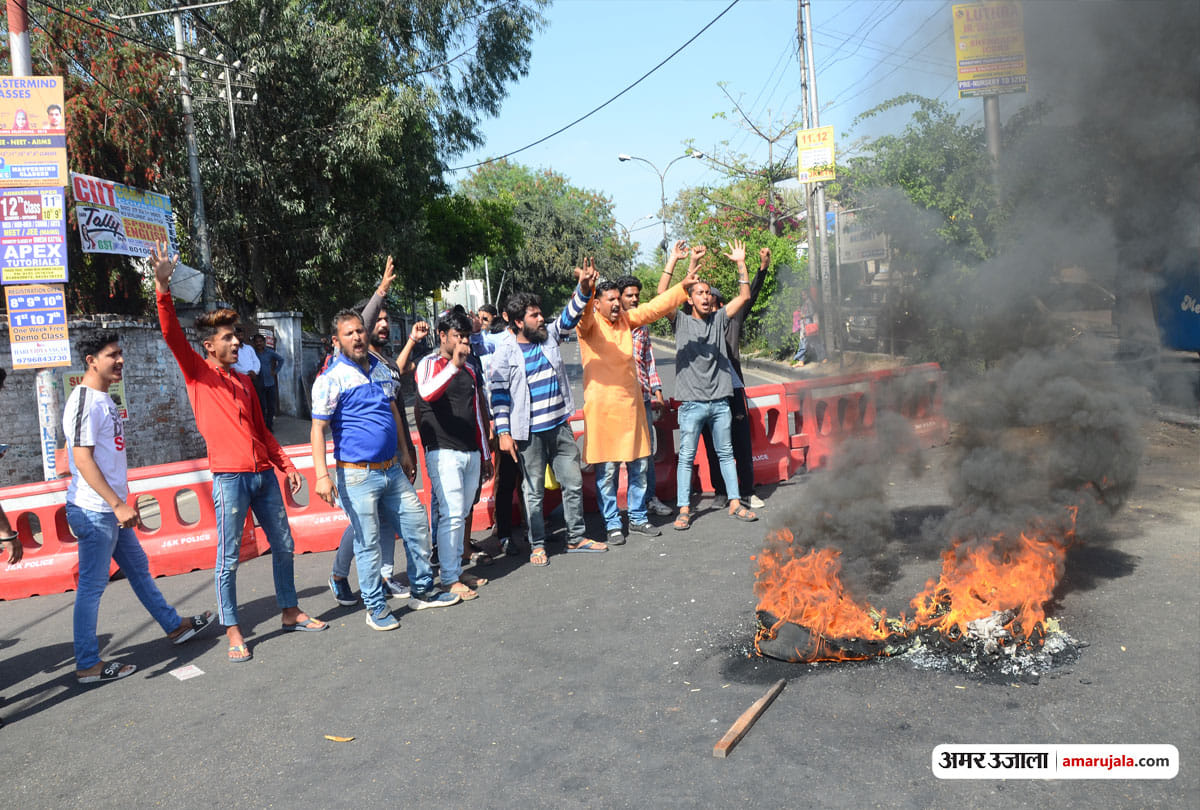 RSS leader and senior pharmacist chandrakant sharma killed by militants in kishtwar jammu kashmir