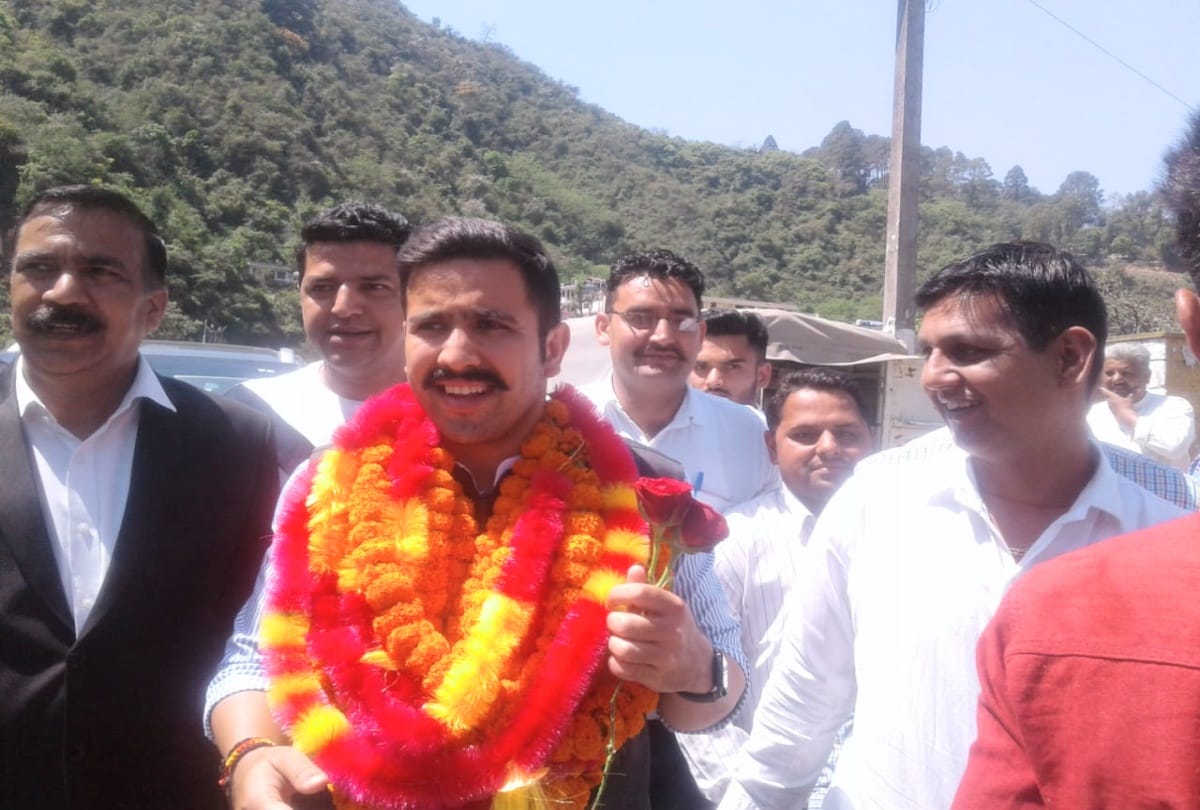 lok sabha election 2019: vikramaditya singh statement over anil sharma in mandi