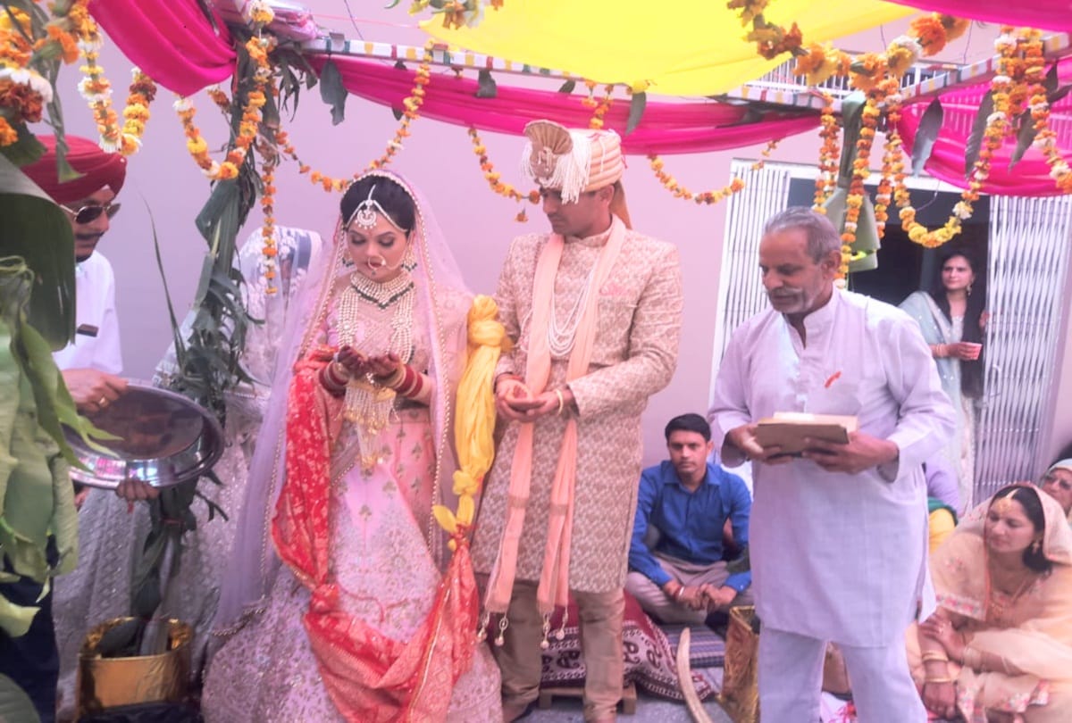 international kabbadi star ajay thakur wedding pics nalagarh himachal