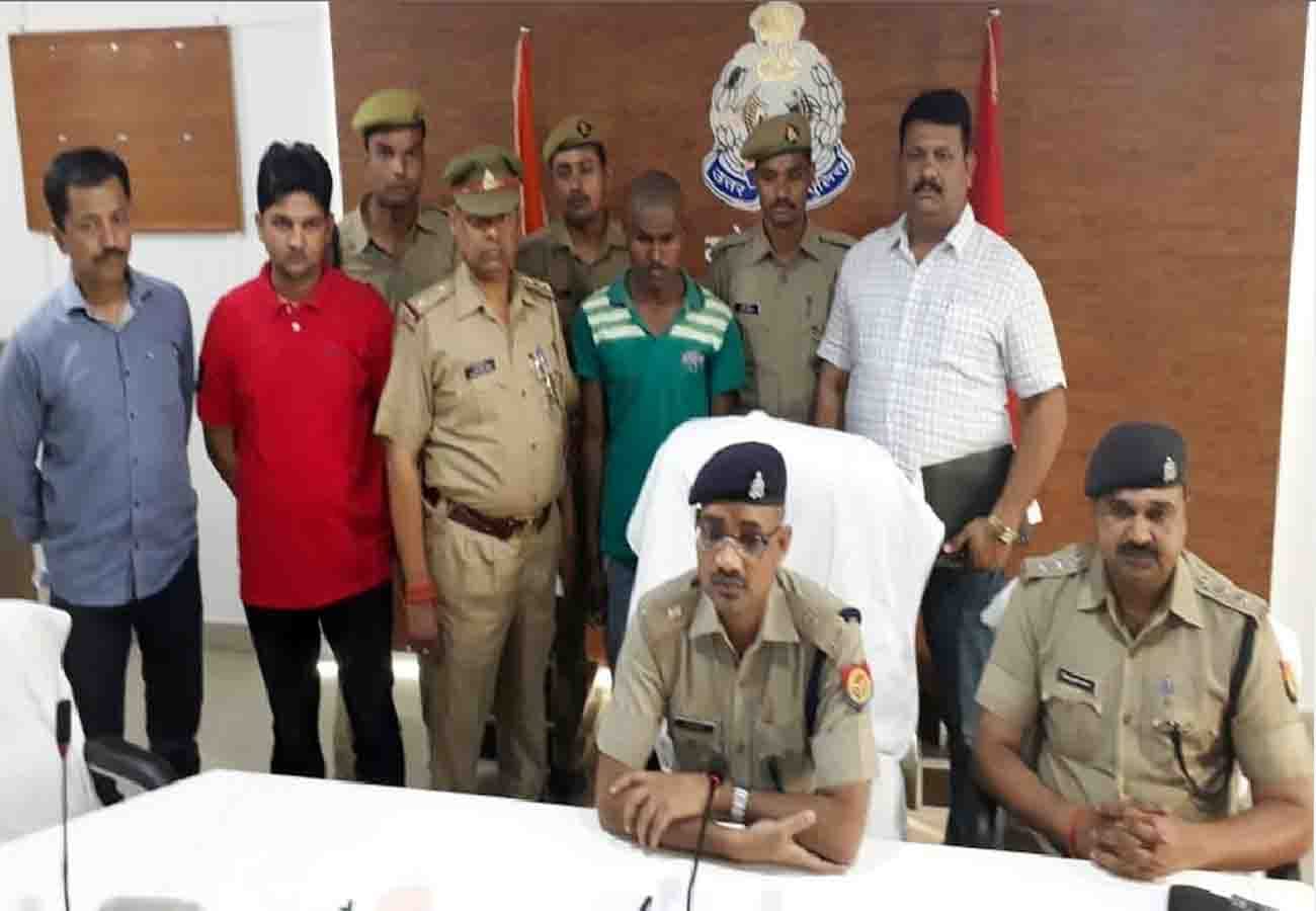 son murdered his mother for money in mahoba