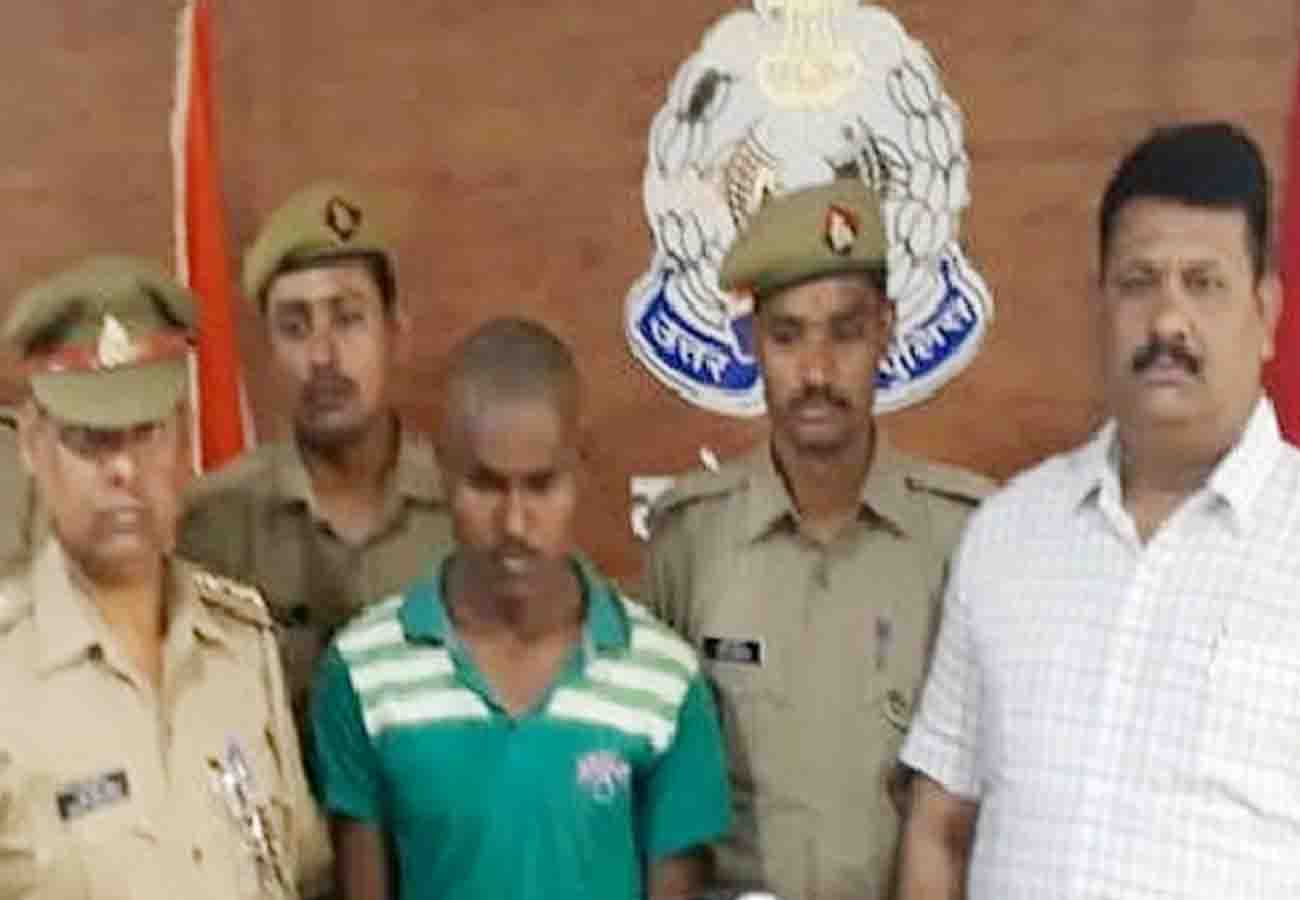 son murdered his mother for money in mahoba