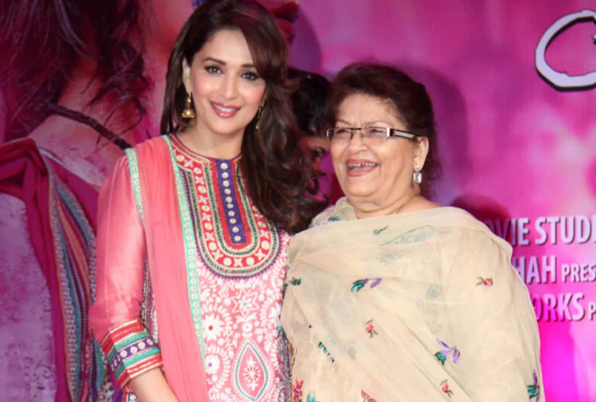 Madhuri Dixit support to saroj khan after salman khan