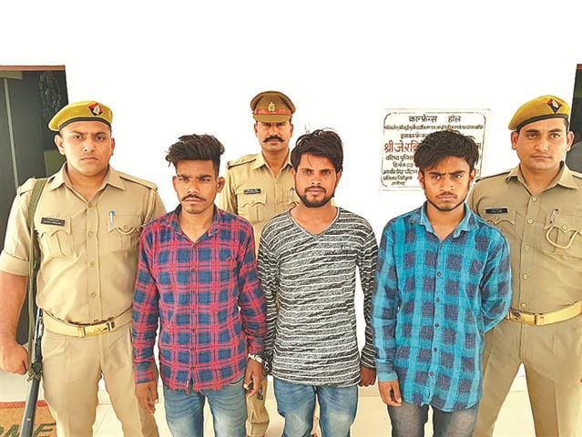 Three arrested for robbing expensive hobbies