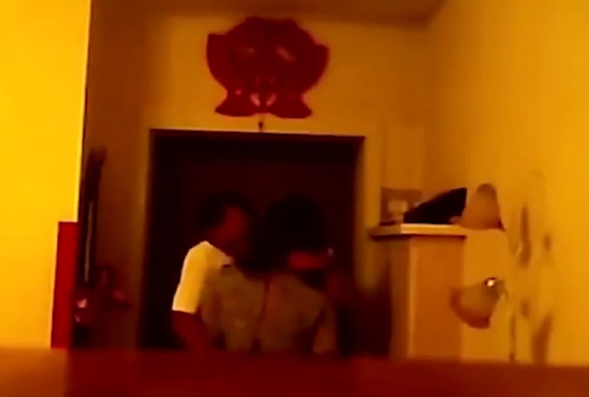 Man accidentally leaves dash cam wife cheating on him with friend offensive condition in east china
