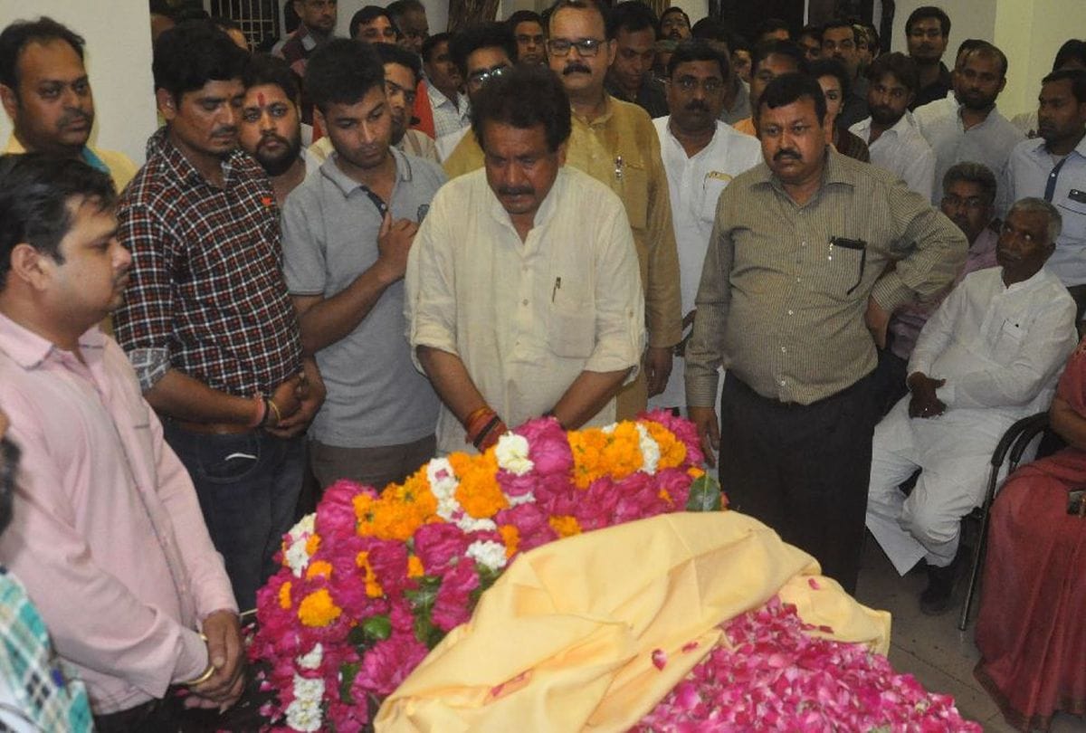 funeral of BJP MLA Jagan Prasad Garg in agra