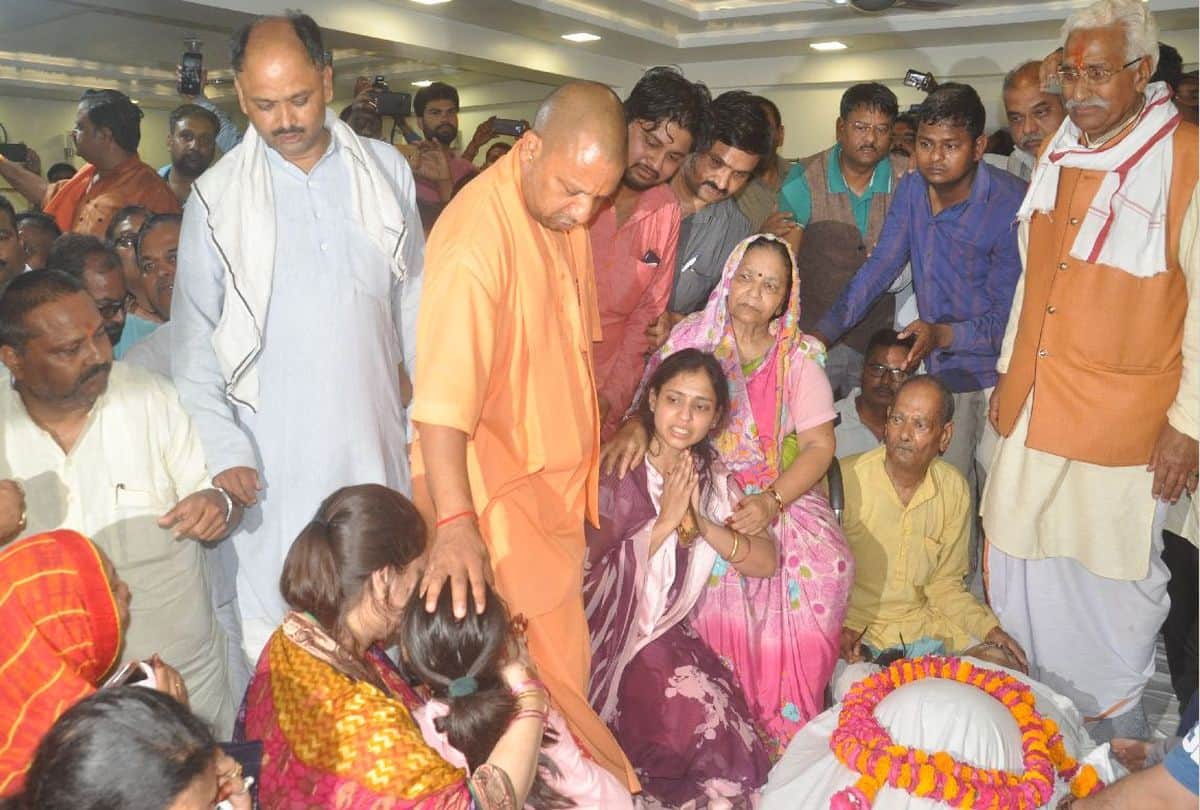 funeral of BJP MLA Jagan Prasad Garg in agra