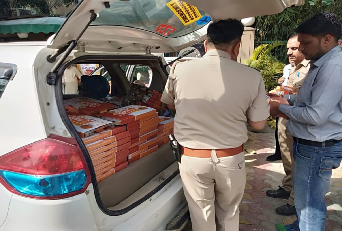 lok sabha elections 2019 Namo Food distribution is polling booth In Noida