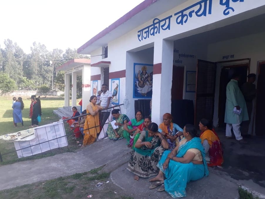 Uttarakhand Lok Sabha Election 2019 Live Voting Delayed due to Evm and vvpat Problem