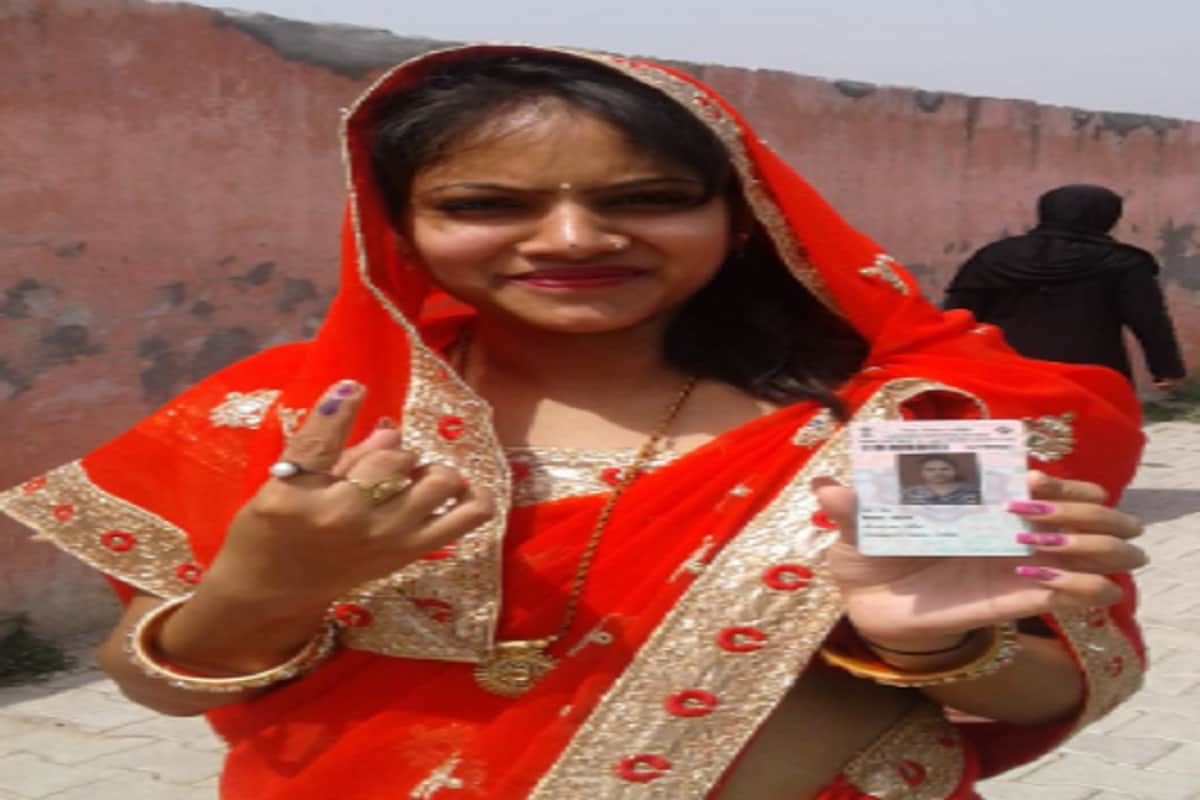 Lok Sabha Elections 2019, Voted of youth and women in western UP and see photos