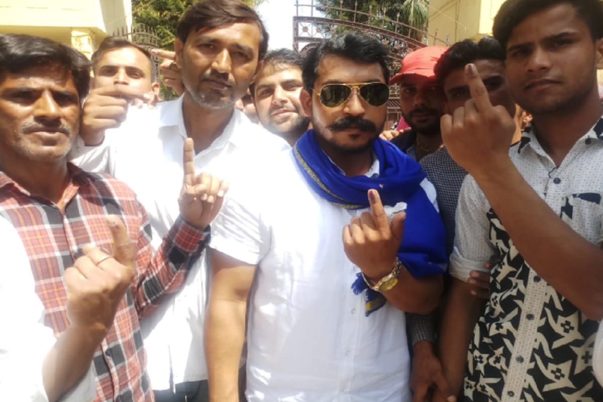 Lok Sabha Elections 2019, Chandra Sekhar says that my support to the candidate defeating BJP