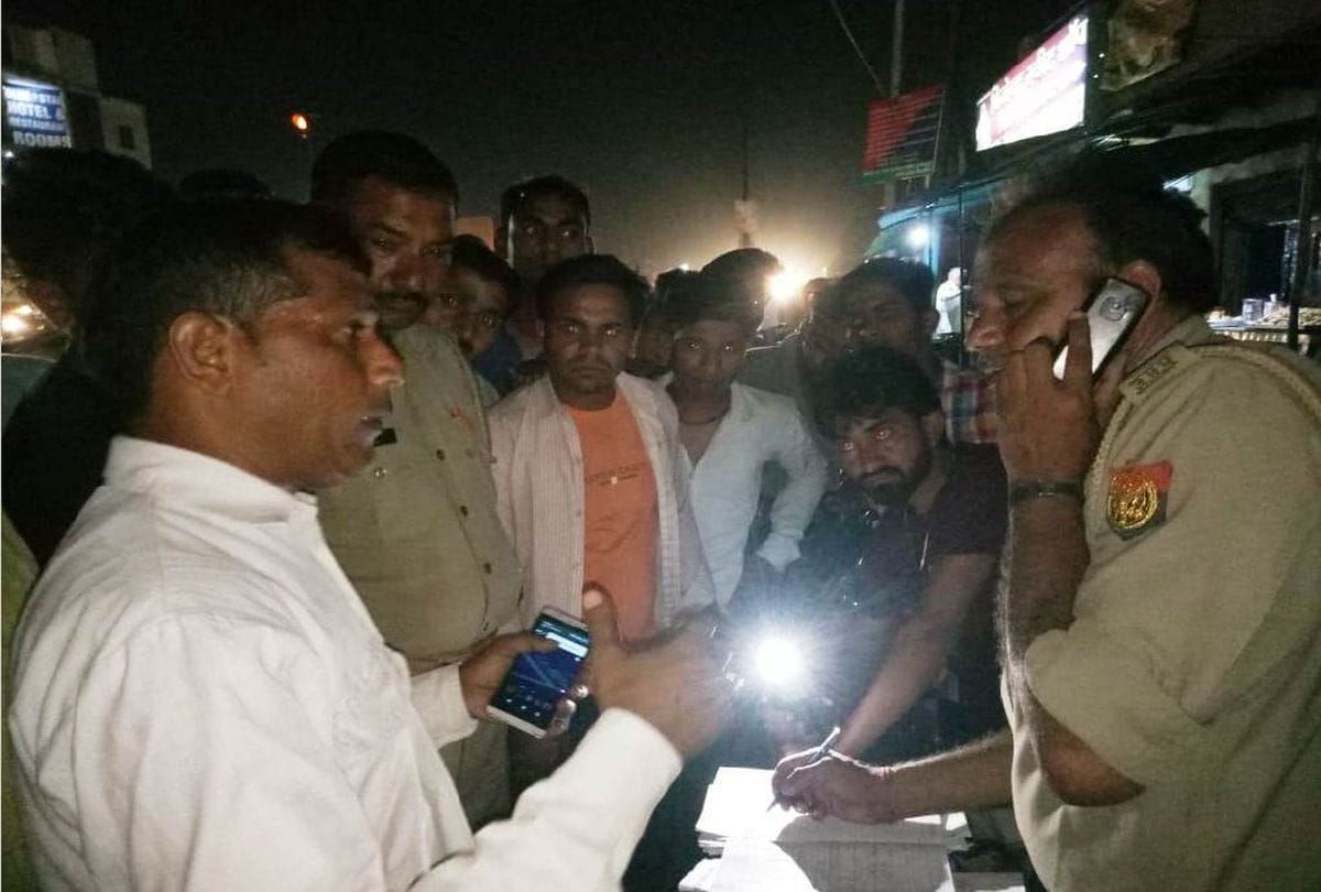 miscreants looted jewelry worth of seven lakh in agra