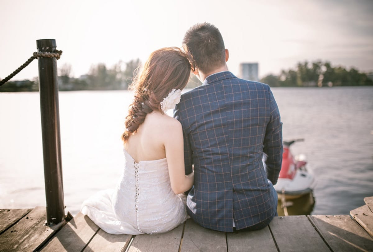 tips for enhance love in the relationship of husband wife