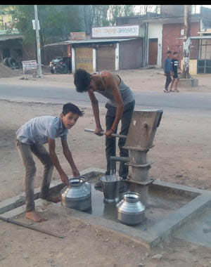 ariaya bda, sansadhan nhi, huya pani ka sankat