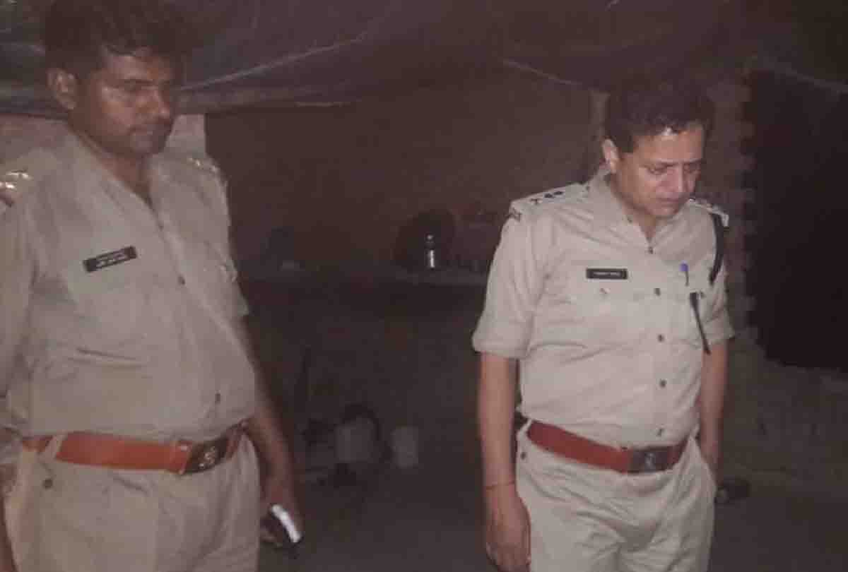 husband killed wife in auraiya