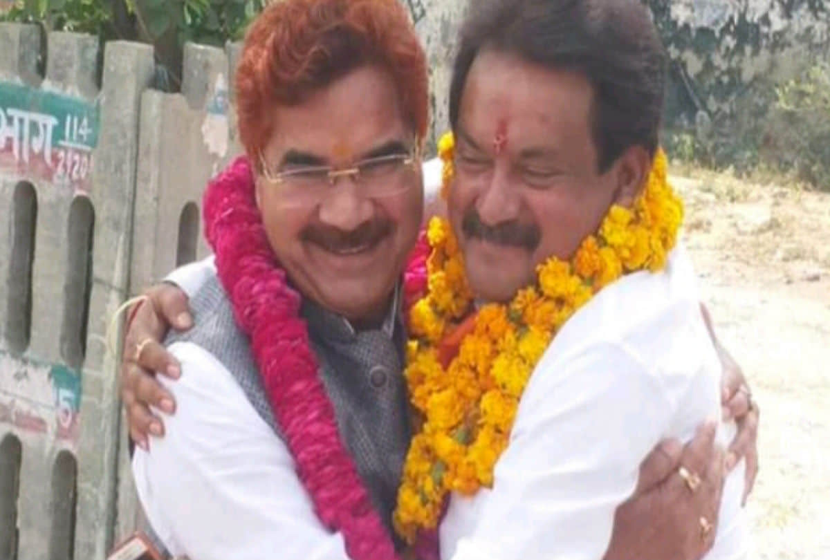 Mayawati suspends BSP MLA Ramveer Upadhyay before Lok Sabha Chunav Result 2019