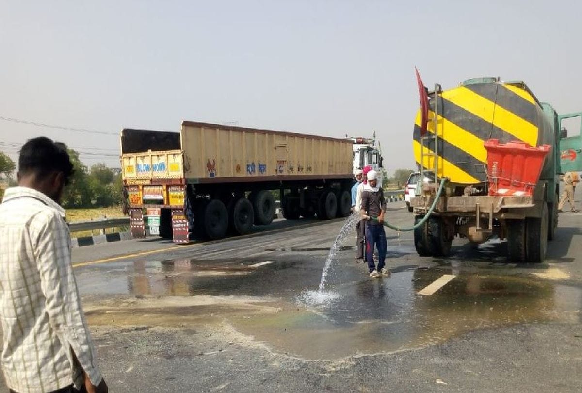 agra lucknow expressway accident 8 die update news