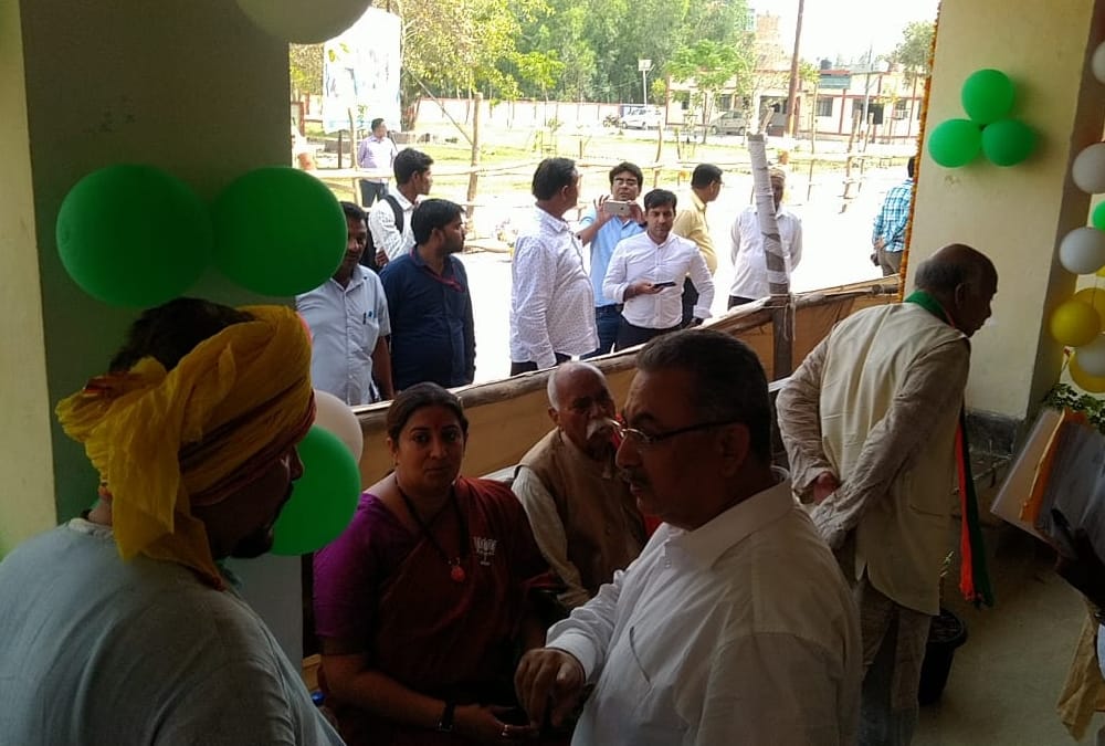 Pics of smriti irani nomination in amethi.
