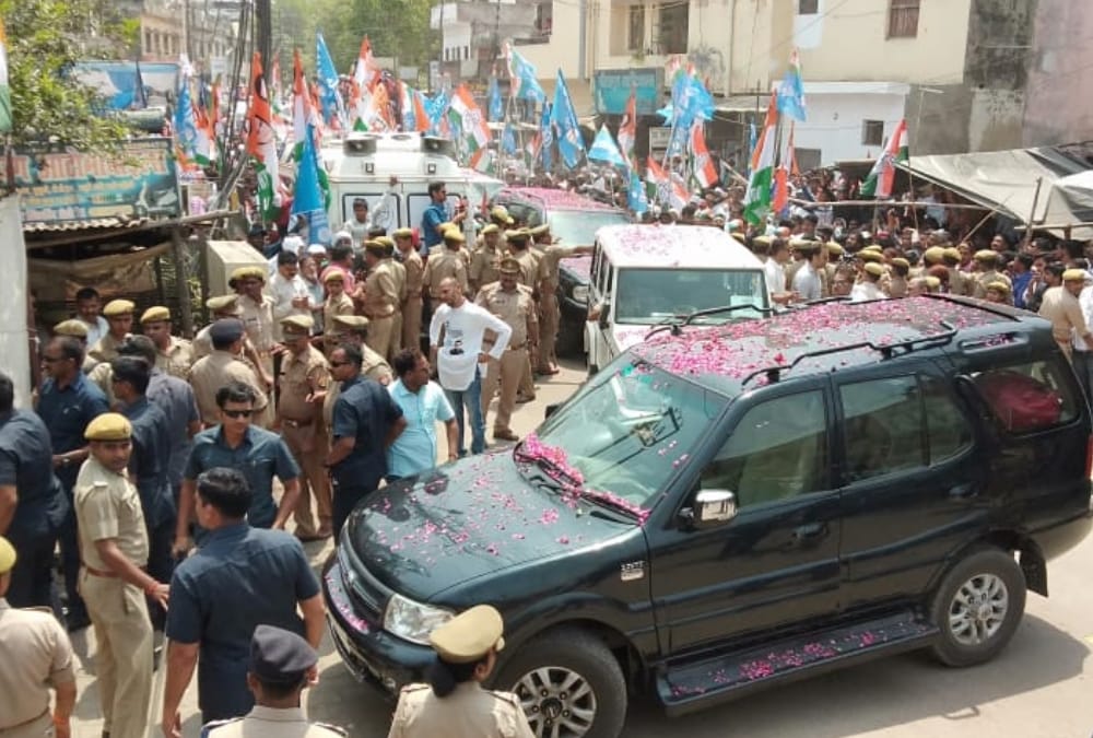 Sonia Gandhi files nomination in Raebareli see the pics.