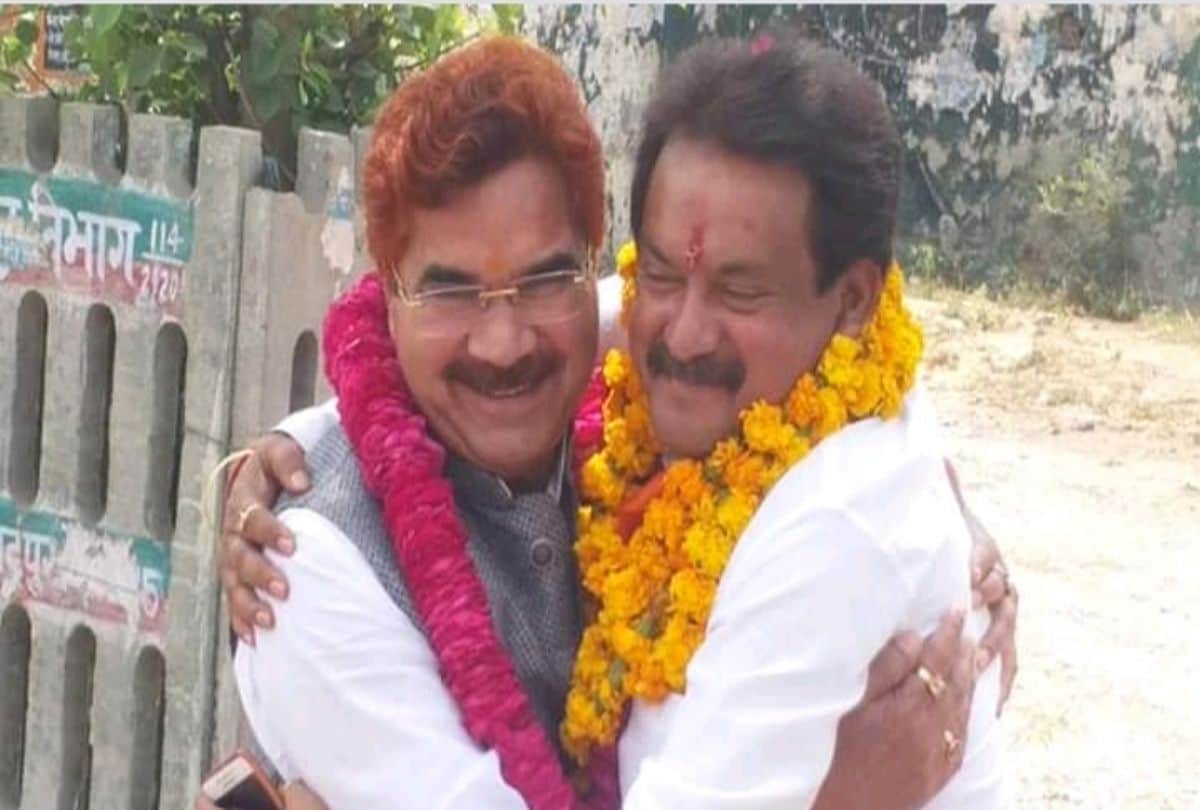 viral pictures of bsp leader and bjp candidate lok sabhe elections 2019