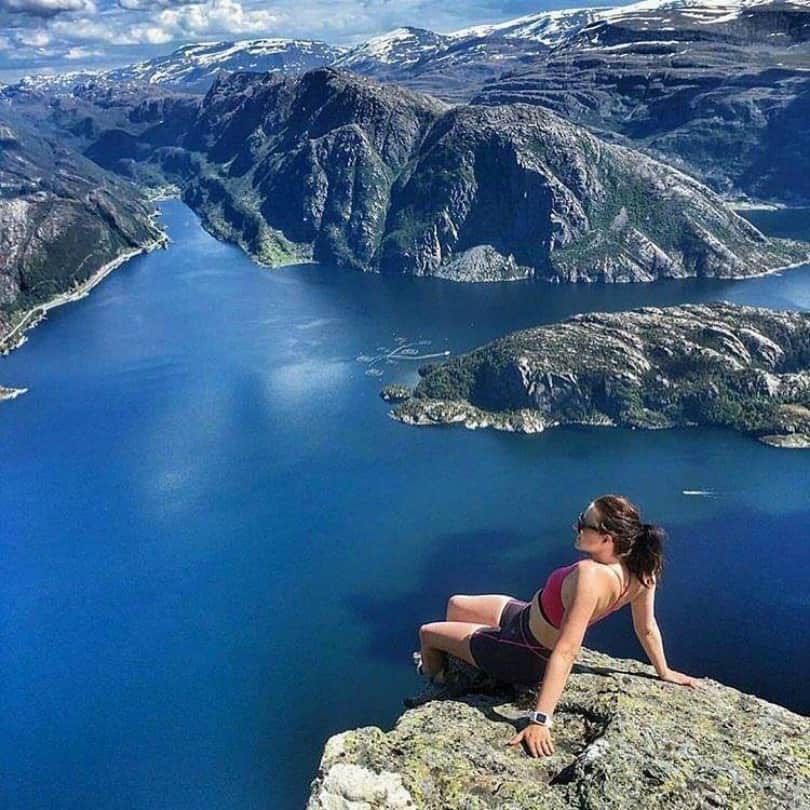 Essential Tips For Solo Travelers