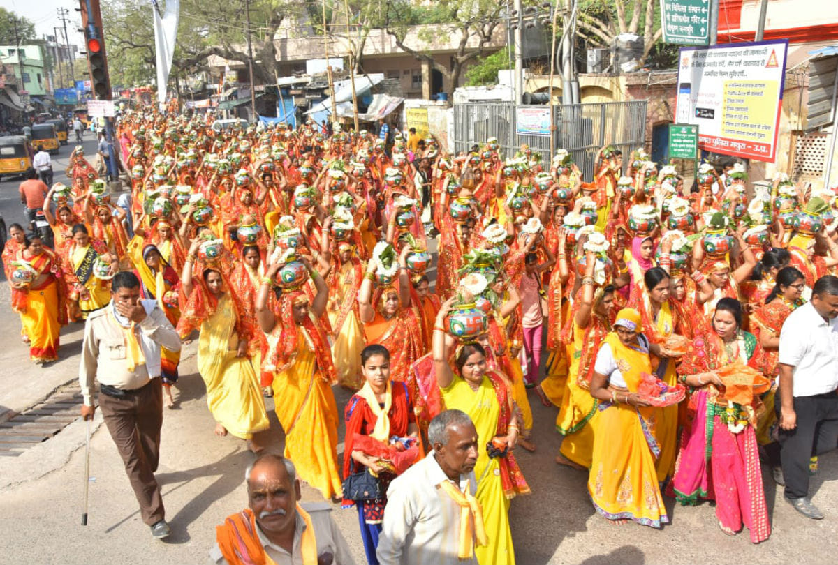 yamuna chhath puja celebration in mathura