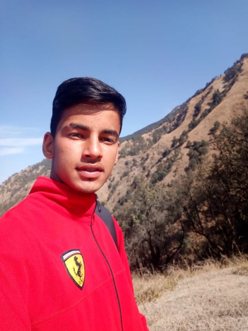 bike and max accident in vikasnagar dehradun one student died
