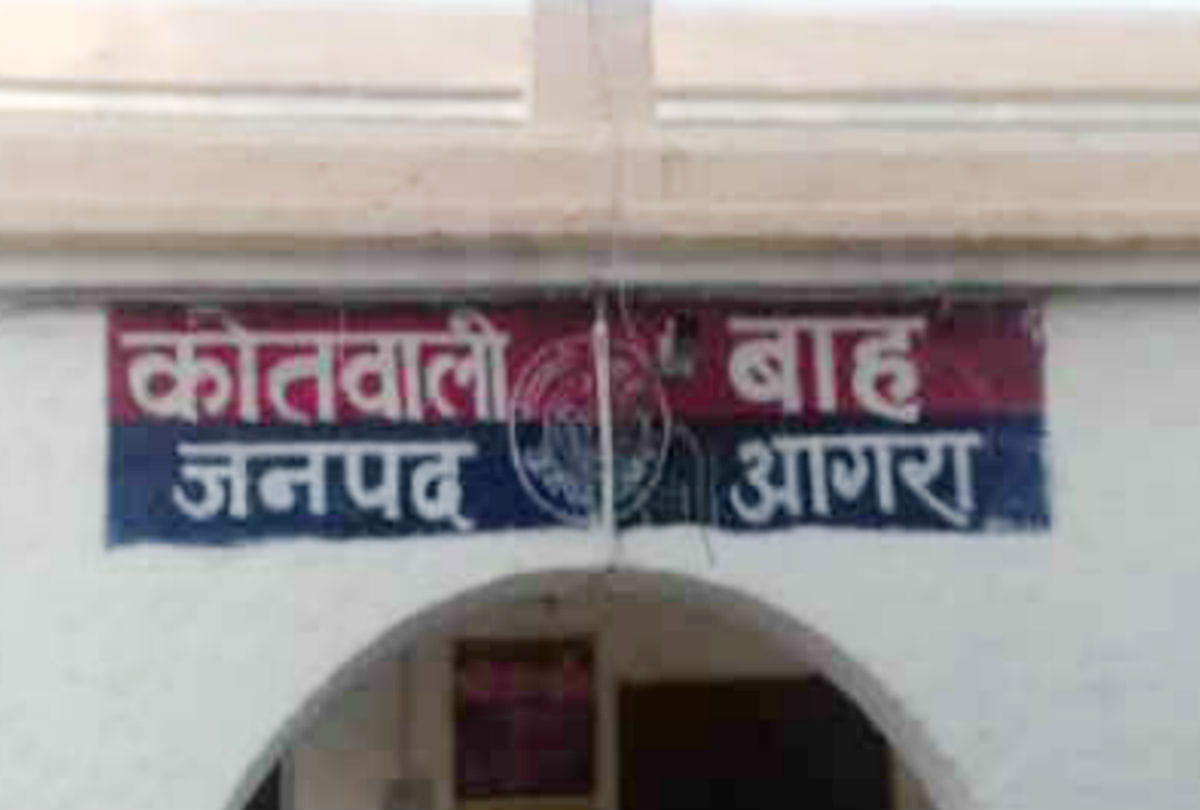 Woman tortured by in laws for giving birth to girl child in agra