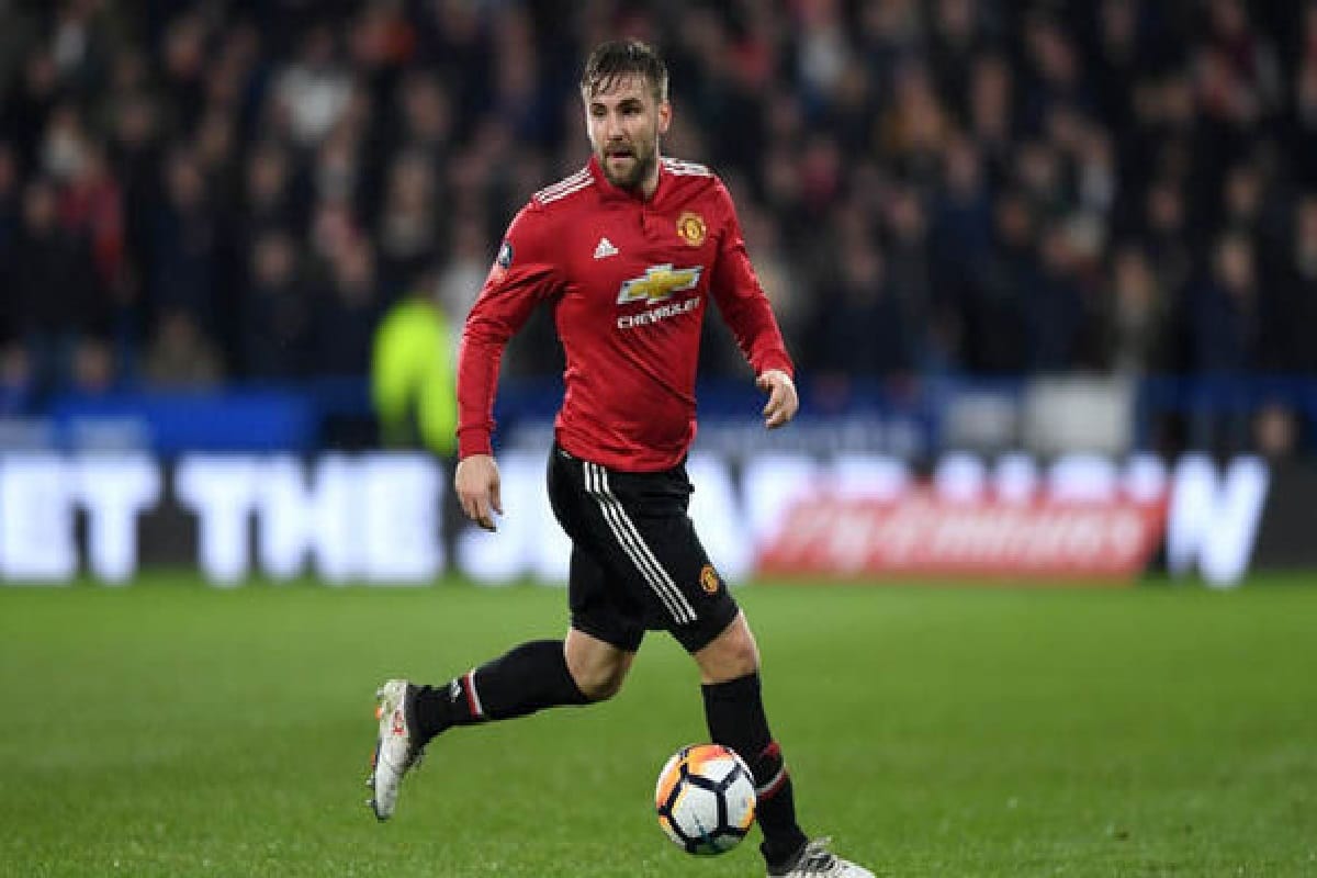 luke shaw goal help barcelona wins against united