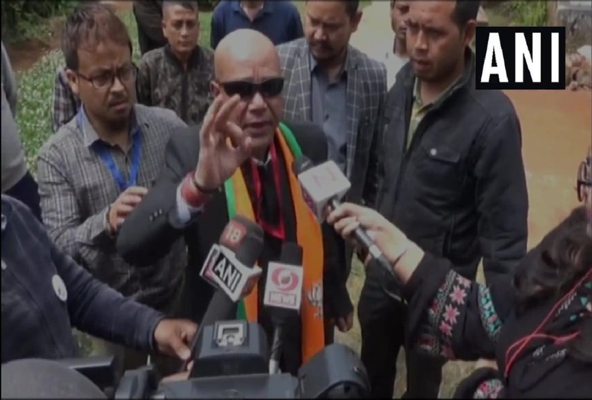Lok Sabha Chunav 2019: BJP Sanbor Shullai said he will suicide before PM Modi on Citizenship bill