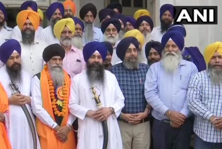 Sikh devotees will depart to pakistan today