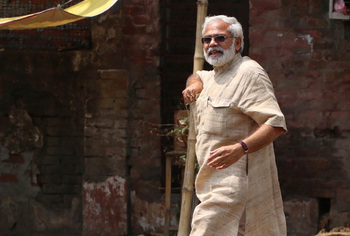PM Modi's look alike abhinandan pathak will contest from varanasi and lucknow.