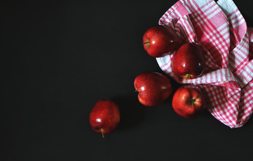 5 fruits that help reducing bad cholesterol from body