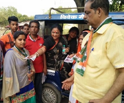 सात बार बनाम एक बार के मुद्दे पर ऐरन ने मांगा वोट