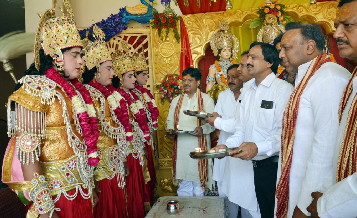 Section of faith on Ramnavmi