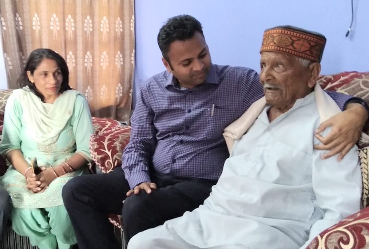 lok sabha election 2019 104 Year Old Dhudu Ram Icon of election commission programme SVEEP