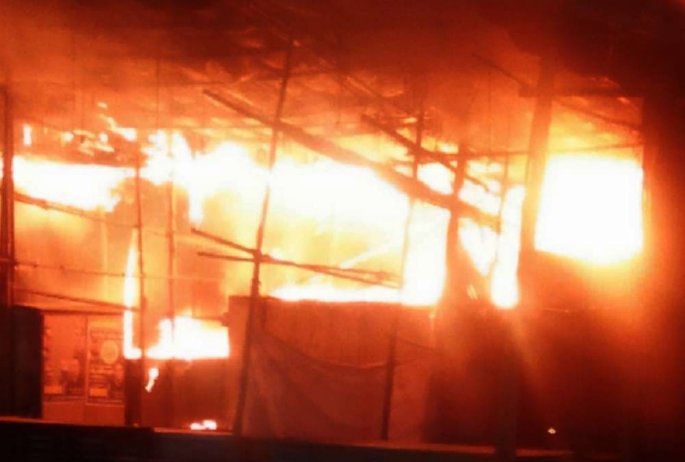 Fire catched from short circuit and 30 shops ruined