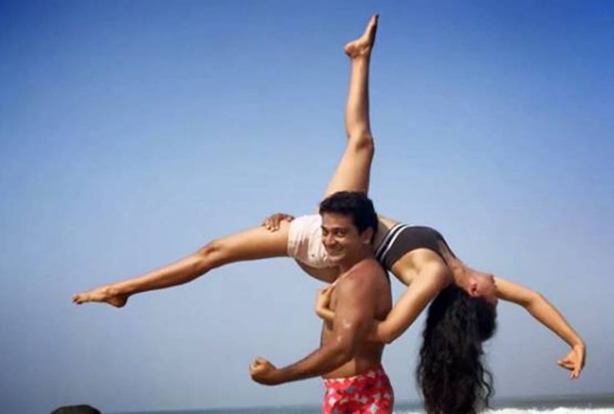 Kavita Kaushik and her husband yoga pictures trending on social media