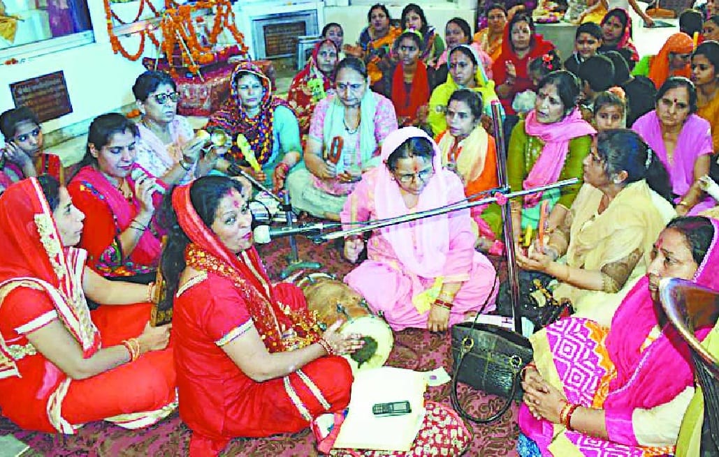Temples of devotees were worshiped in the temples, Virgo was worshiped