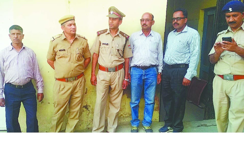 badee bedardee se homagaard ka kiya katl