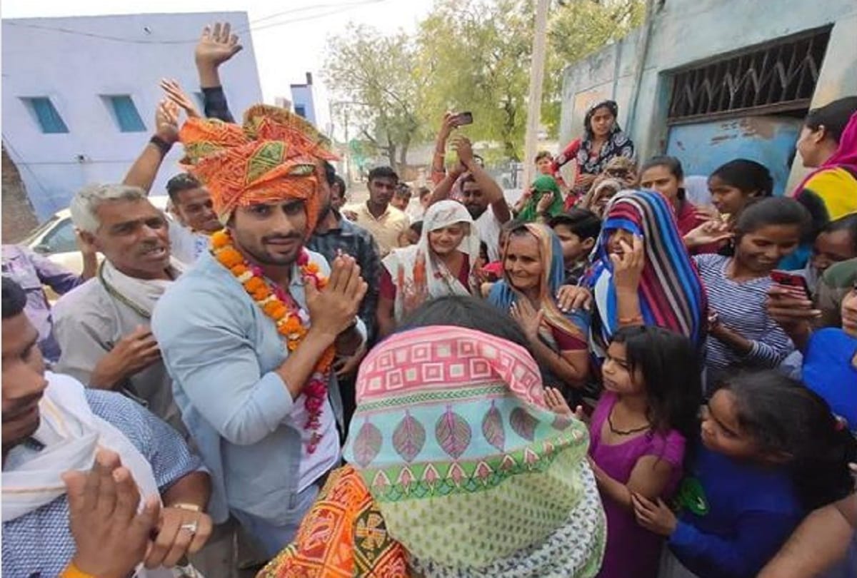 Lok Sabha chunav 2019: Son and Daughter make election campaign for High profile politician
