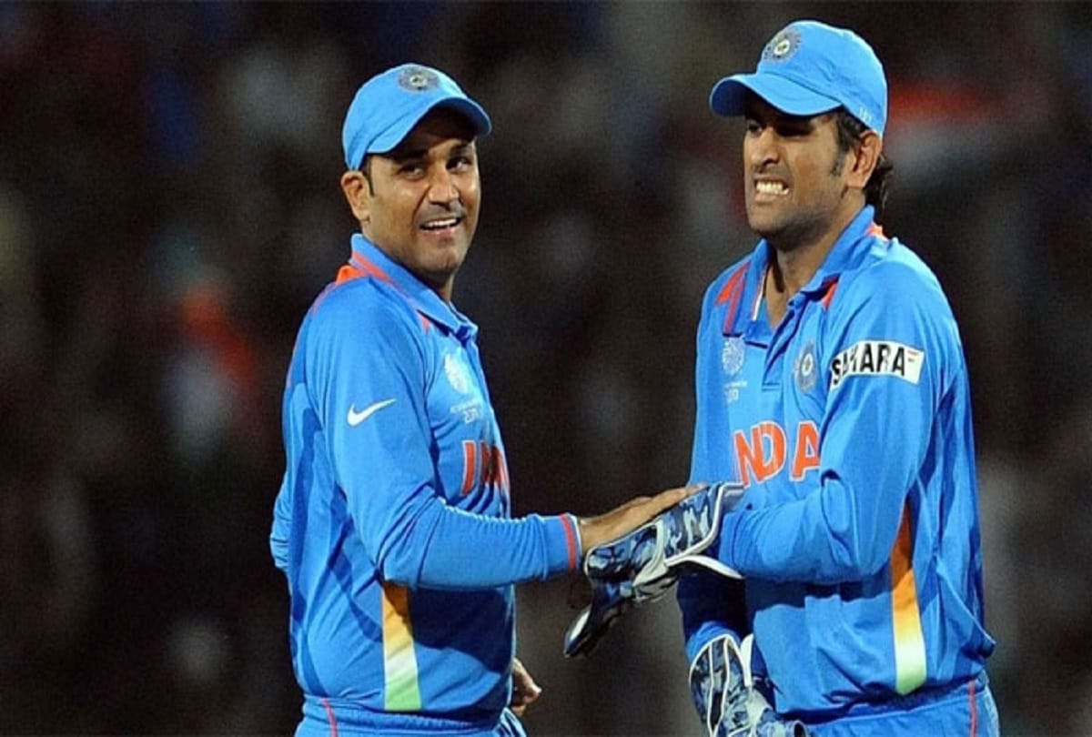 Virender Sehwag wants atleast 1 match ban for MS Dhoni