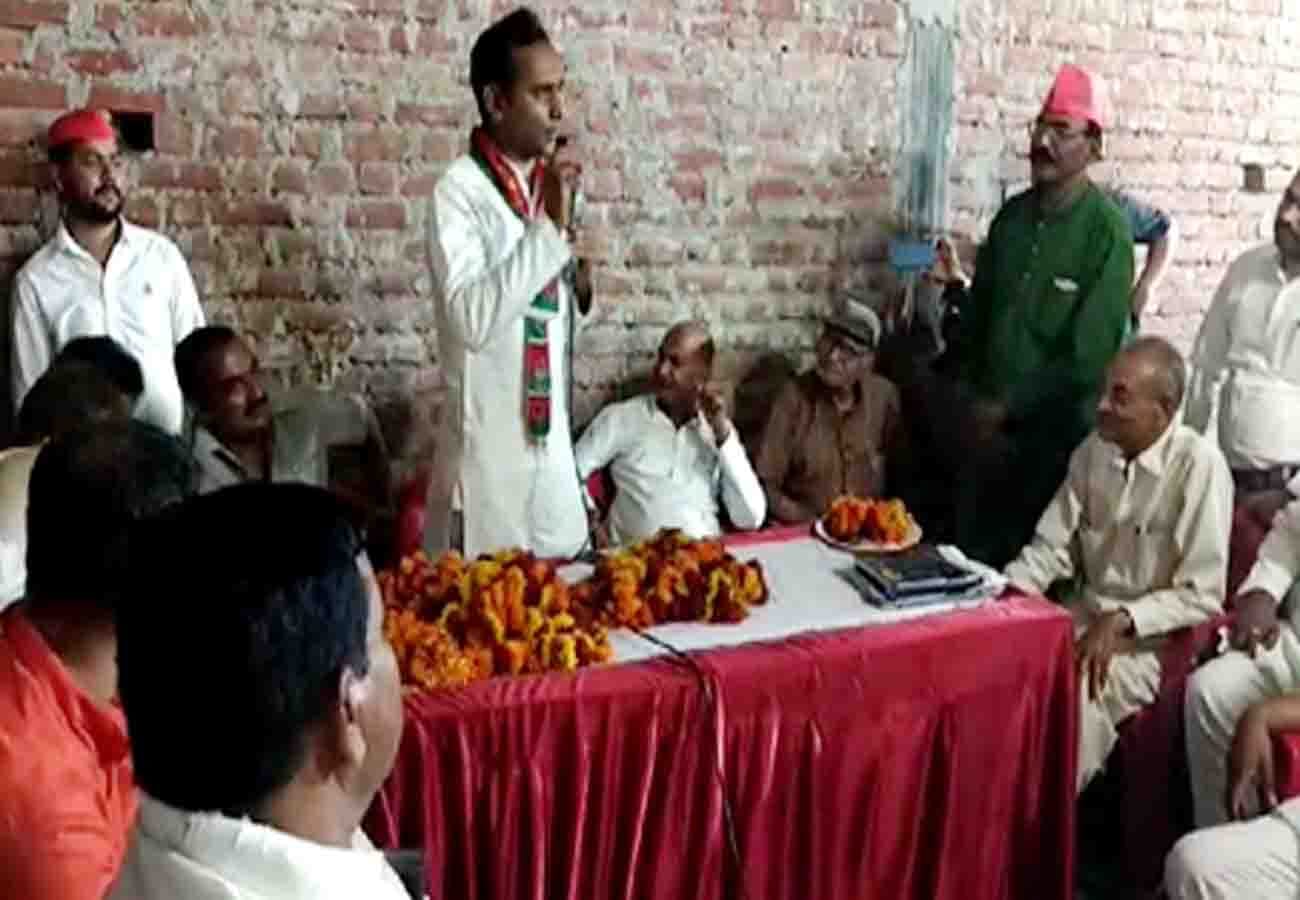 sp mlc sunil sajan Racial comment on sakshi maharaj and target yogi lok sabha election 2019