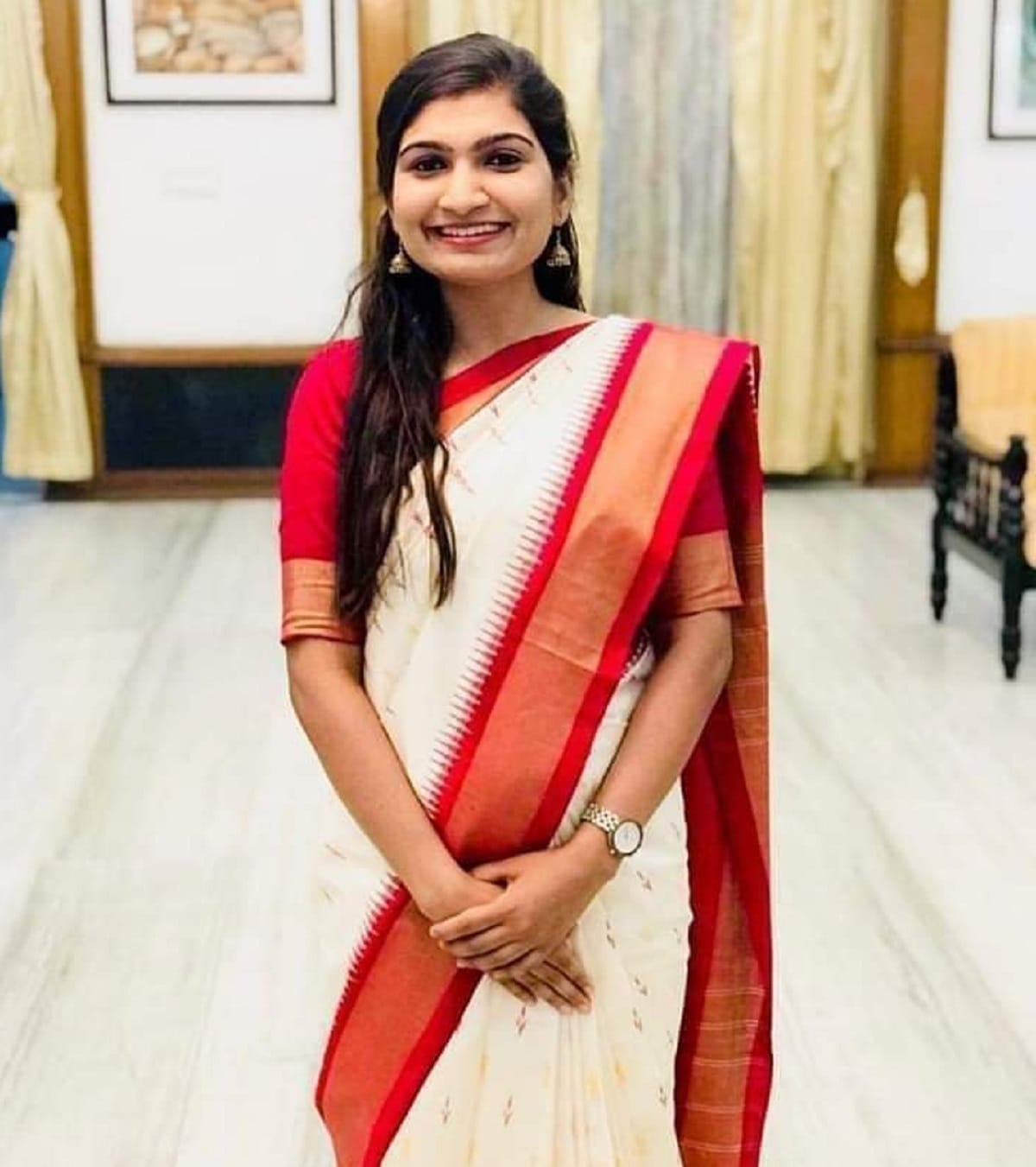 Baster upsc topper Namrata Jain gets 12th rank in UPSC exam Dantewada of chhattisgarh