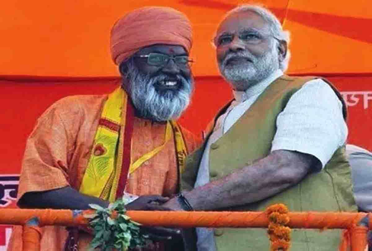 sakshi maharaj comment on akhilesh and mayawati